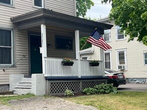 Building Photo - 603 Avery Ave