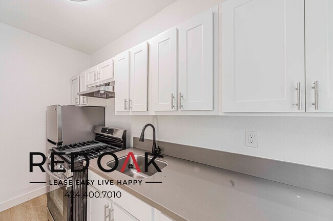 Foto del edificio - 816 S Park View St