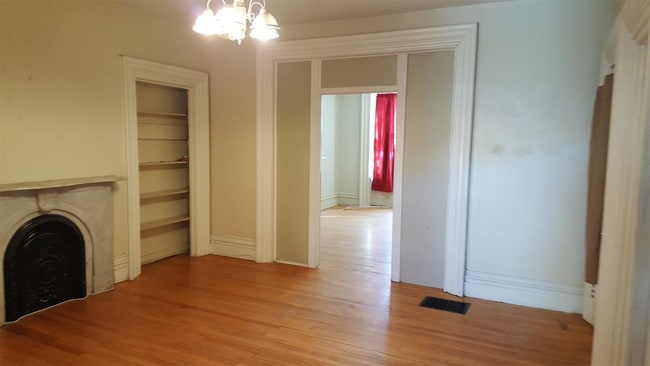 Foto del edificio - 1939 5th Ave