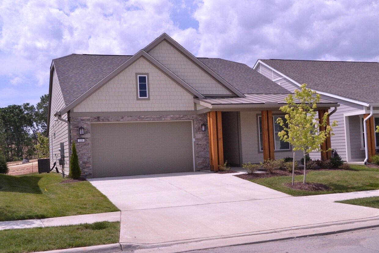Foto principal - 118 Milkweed Dr