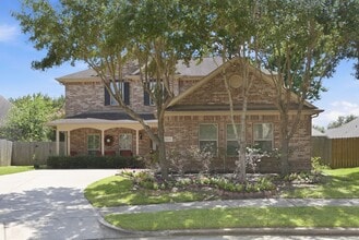 Building Photo - 14535 Mountain Cliff Ln