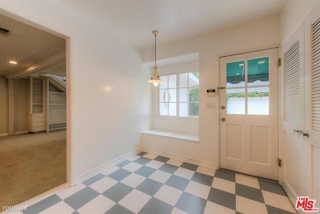 Foto del edificio - 3 br, 3 bath House - 4110 Sunnyslope Ave