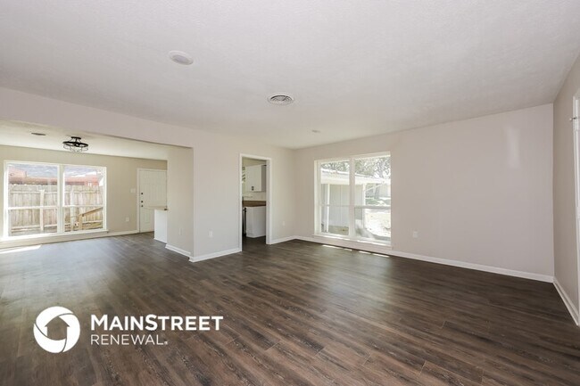 Foto del edificio - 3209 Millmar Dr