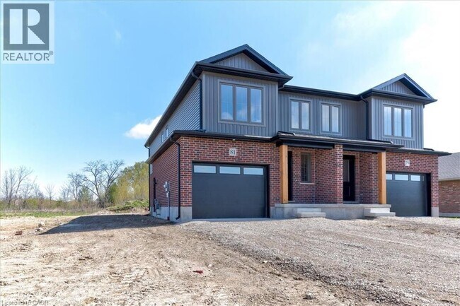 Building Photo - 81 Kenton St
