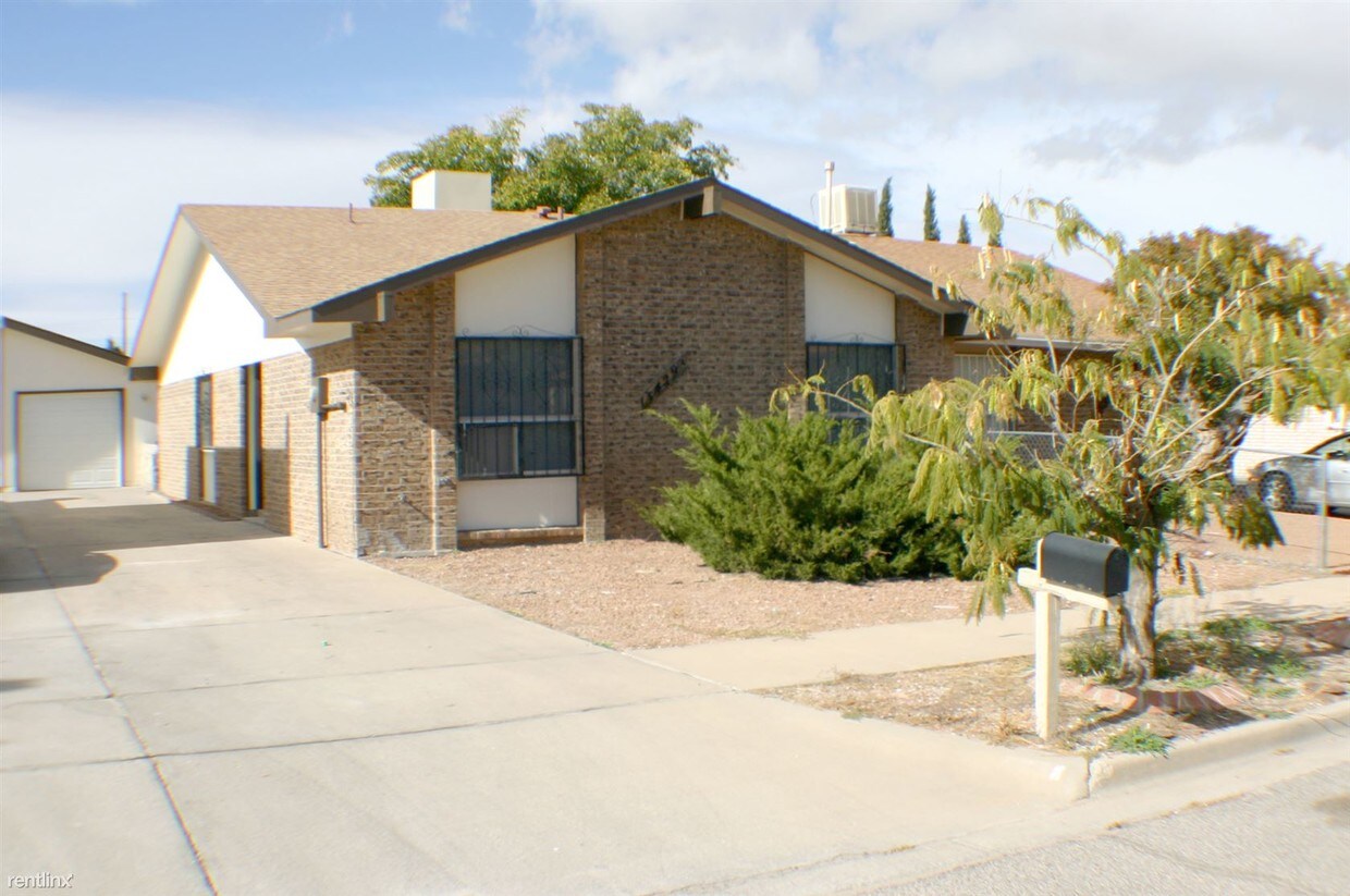 Primary Photo - 3 br, 2 bath House - 3429 hickman ST A Unit A