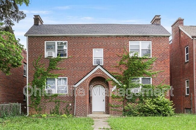 Building Photo - 987 Lilley Ave