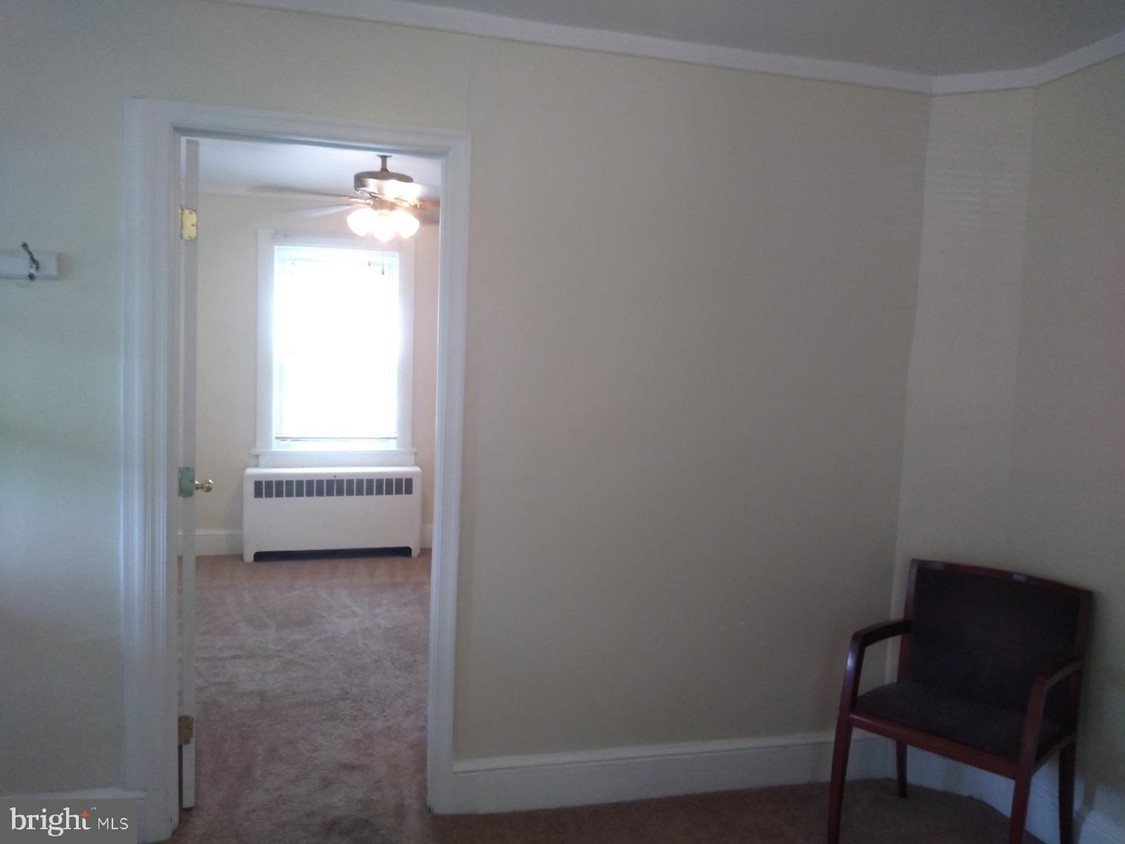 Primary Photo - 3901 Hampden St