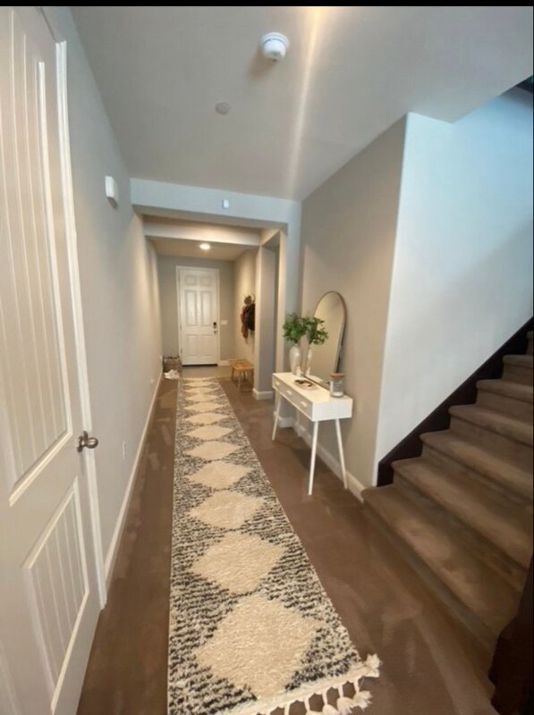 Foto del edificio - 2877 Rio Seco Dr