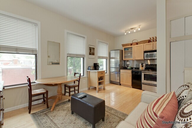 Building Photo - 1822 15th St NW