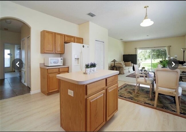 Building Photo - 14936 Golfway Blvd