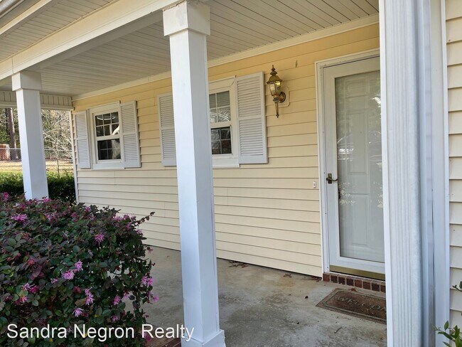 Building Photo - 3 br, 2 bath House - 2932 Tower Pines Dr