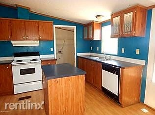 Foto del edificio - 4 br, 2 bath Mobile Home - 4821 w bilby road