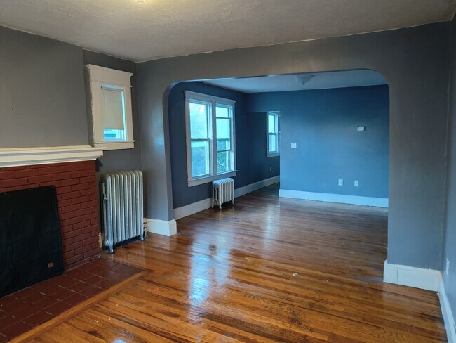 Foto del edificio - 92 Clifton Ave