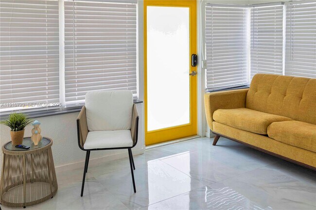 Foto del edificio - 1241 SW 29th St