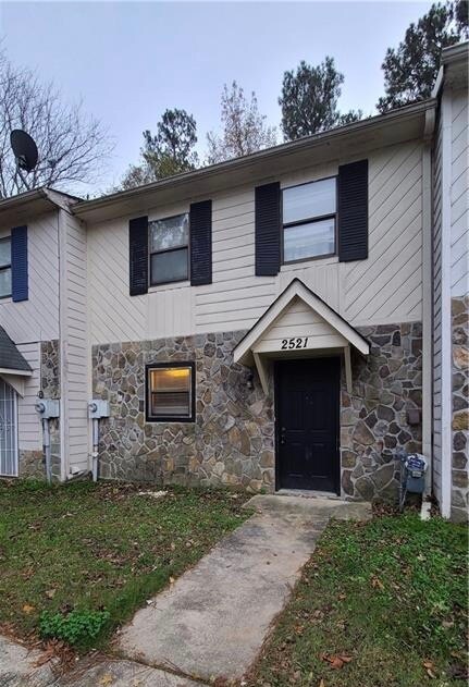 Primary Photo - 2521 Sweetridge Ct