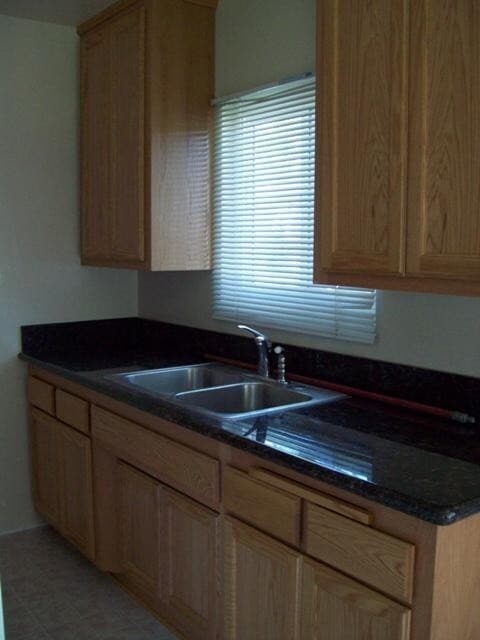 Building Photo - 2257