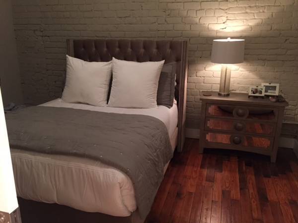 Foto del edificio - 9 W York St