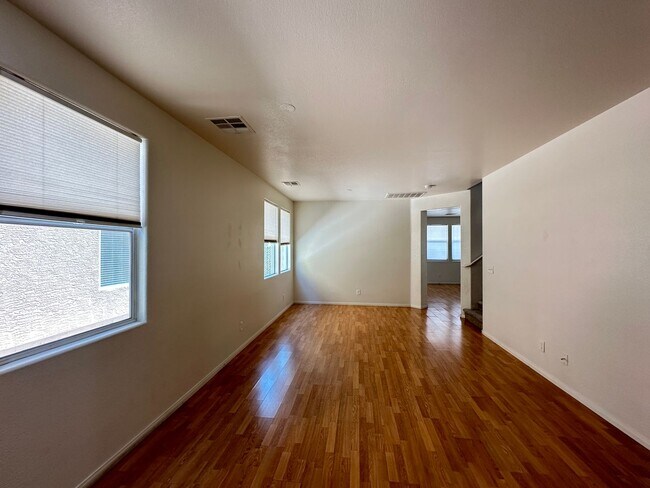 Foto del edificio - SUNSET RIDGE NORTH
