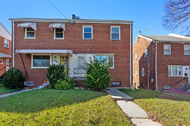 Building Photo - 4910 Sargent Rd NE