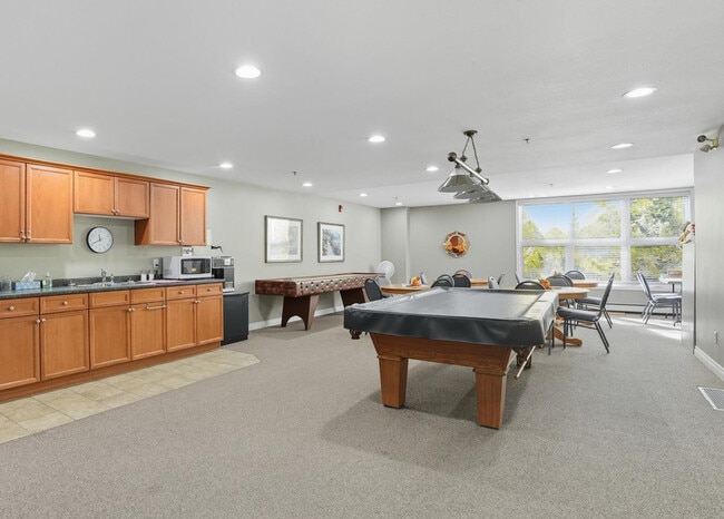 Building Photo - 110 Armistice Way