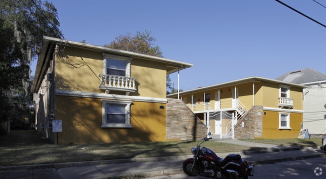 Building Photo - Case De Marco Apartments
