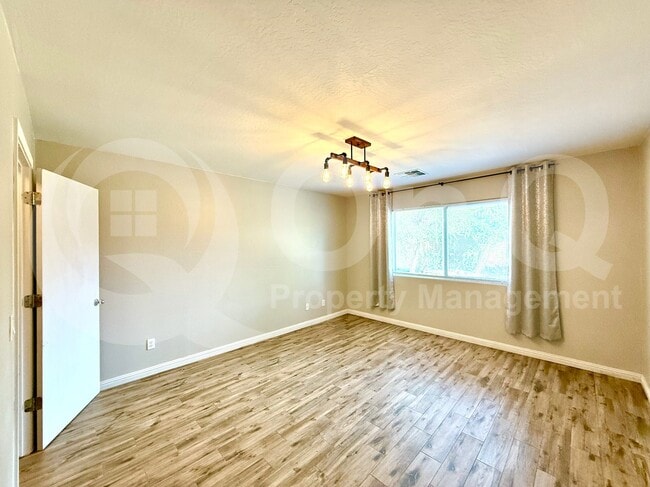 Foto del edificio - 25854 W Williams St