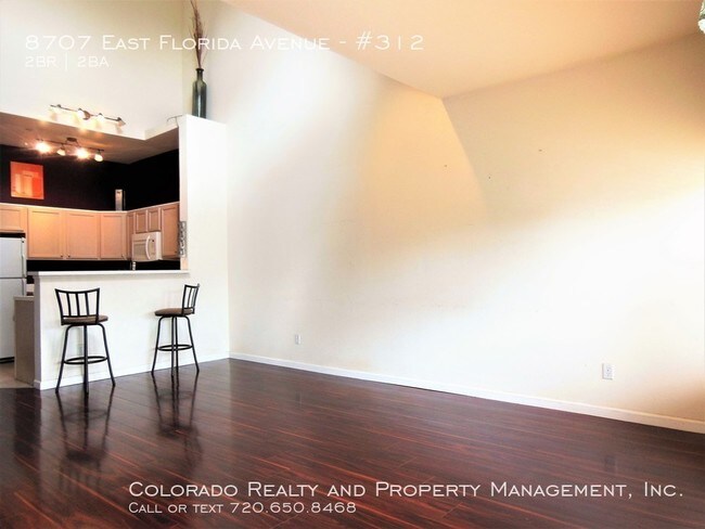 Foto del edificio - 8707 E Florida Ave