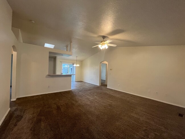 Building Photo - 11523 W Gabrielle Dr