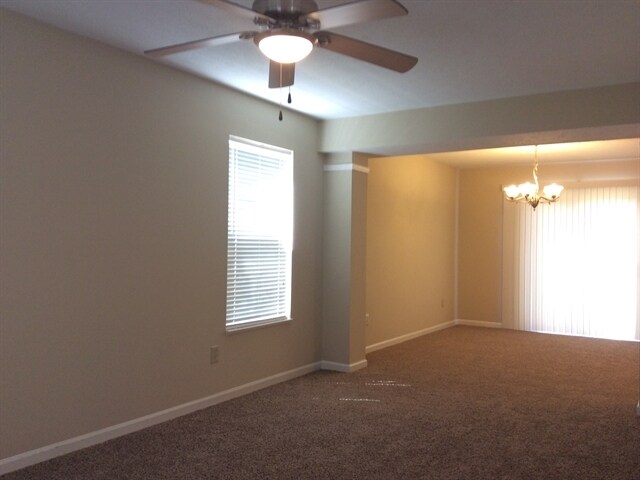 Building Photo - 6658 W Longview Drive