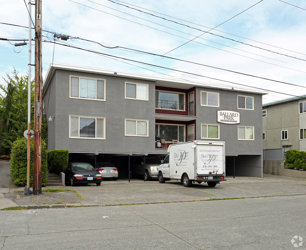 Primary Photo - Ballard Park Apartments