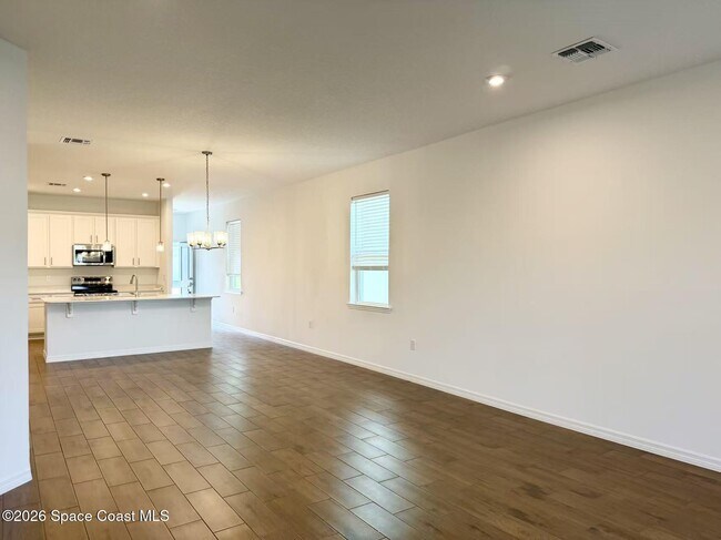 Foto del edificio - 826 Castleford Ave NE