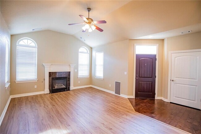 Foto del edificio - 2502 SW Antler Pl