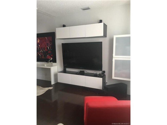 Building Photo - 848 Stanton Dr