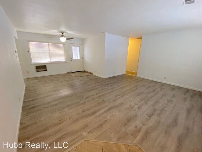 Foto del edificio - 2 br, 2 bath House - 2070 Whitfield Way #2070