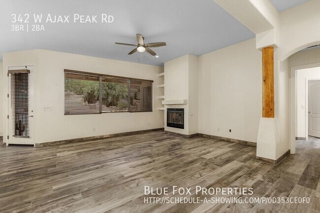 Foto del edificio - Custom 3 Bedroom, 2 Bathroom Home in Oro V...