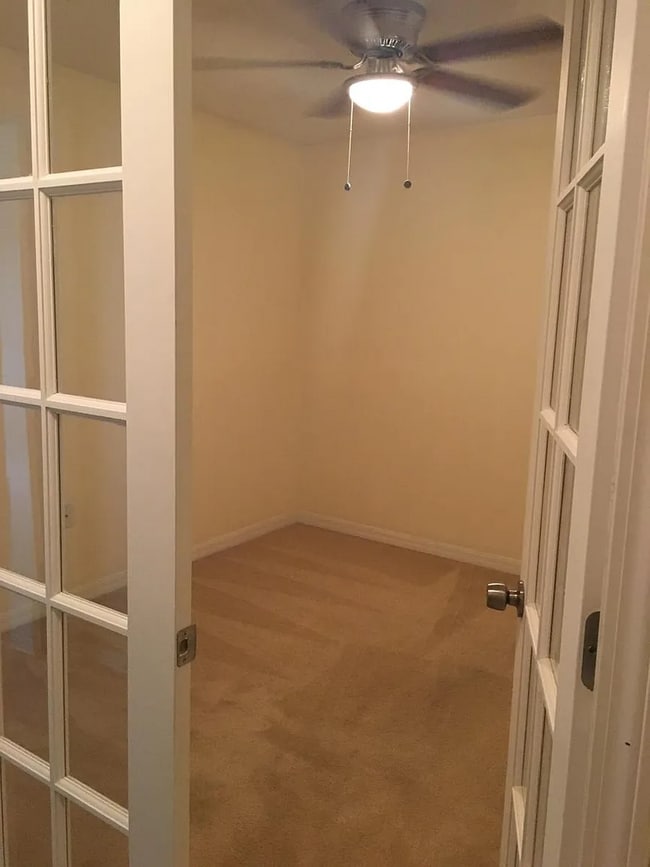 Building Photo - Townhome on Northside of Lakeland