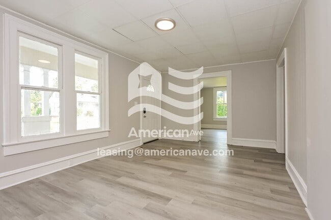 Building Photo - 1260 Hillyer Ave