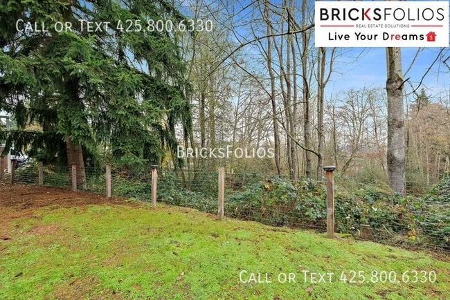 Building Photo - 15638 42nd Ave S