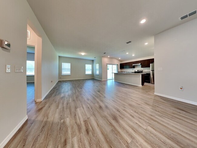 Building Photo - 8682 Kaye Ln