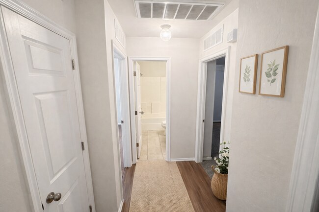 Building Photo - Beautiful three bedroom two bath