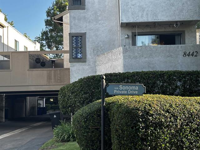Foto del edificio - 8442 Via Sonoma
