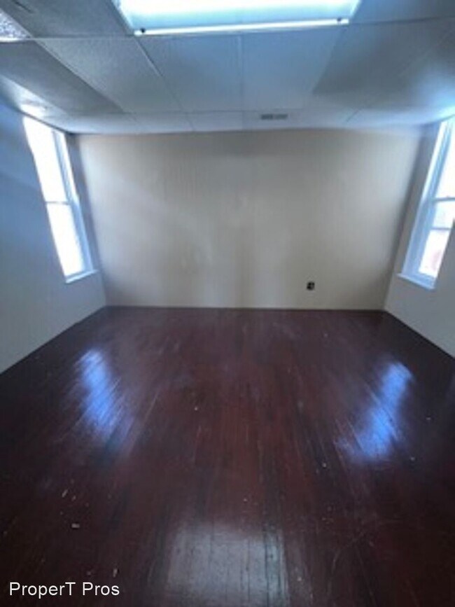 Foto del edificio - 5 br, 2 bath House - 1100 North 3rd Avenue