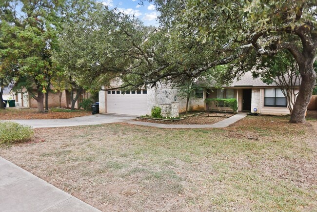 Building Photo - 13823 Chisom Creek Dr