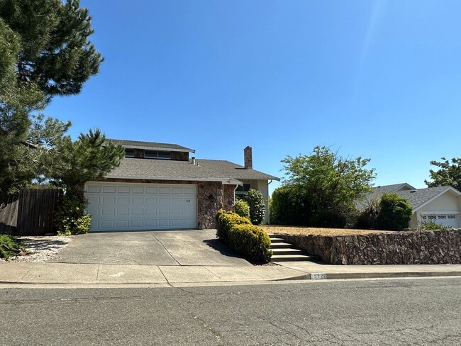Building Photo - Benicia House in a Desired Location