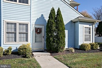 Building Photo - 645 Covington Ct