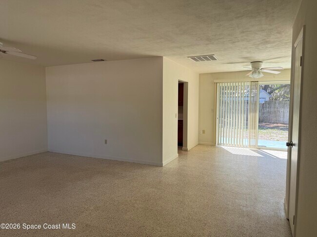 Foto del edificio - 21 Rosevere Way