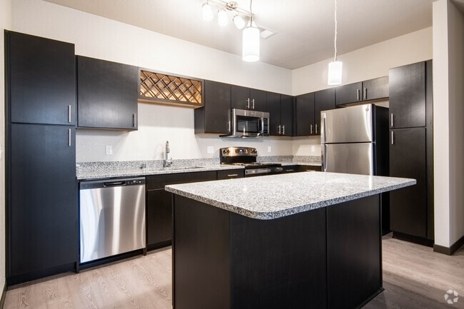 1BR, 1BA - 803SF - Wrenfield at Pleasant View