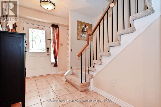 Building Photo - 304 Maciver Blvd