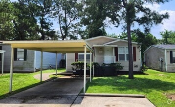 Building Photo - 18803 Red Alder Ct