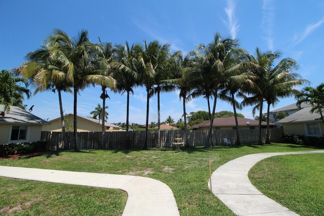 Foto del edificio - 12419 Westhampton Cir